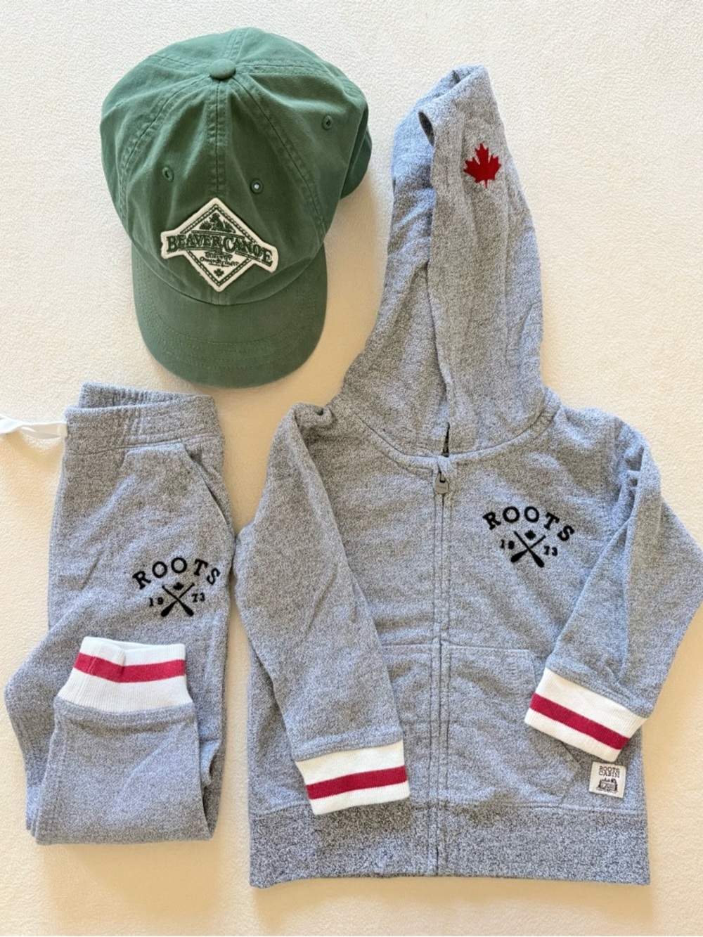 MINI | Roots Kids Hoodie Jogger Set + Hat Bundle Size 24M,  2-3Y